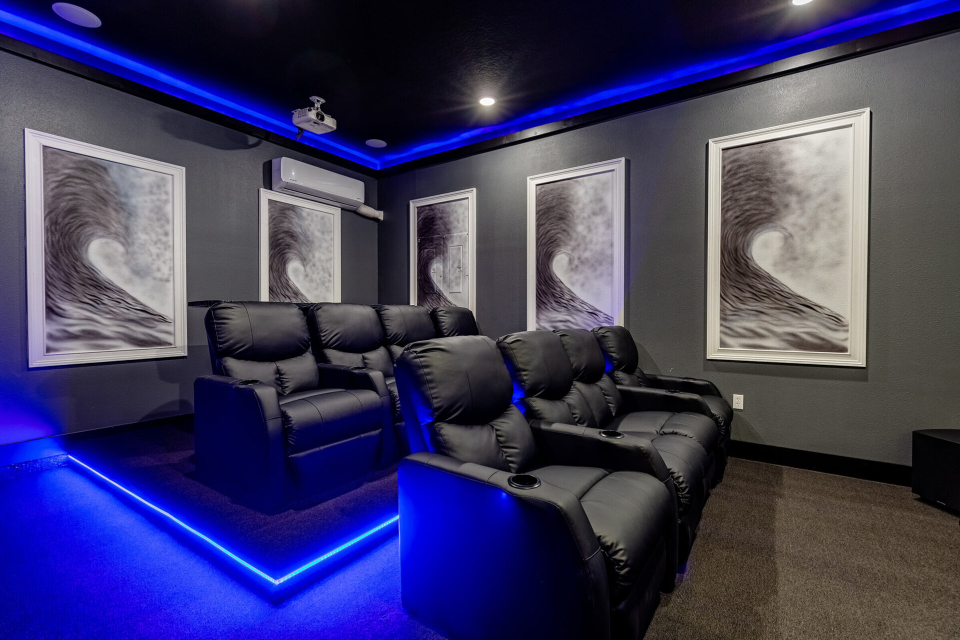Luxurious Retreat in the Heart of Orlando,6581