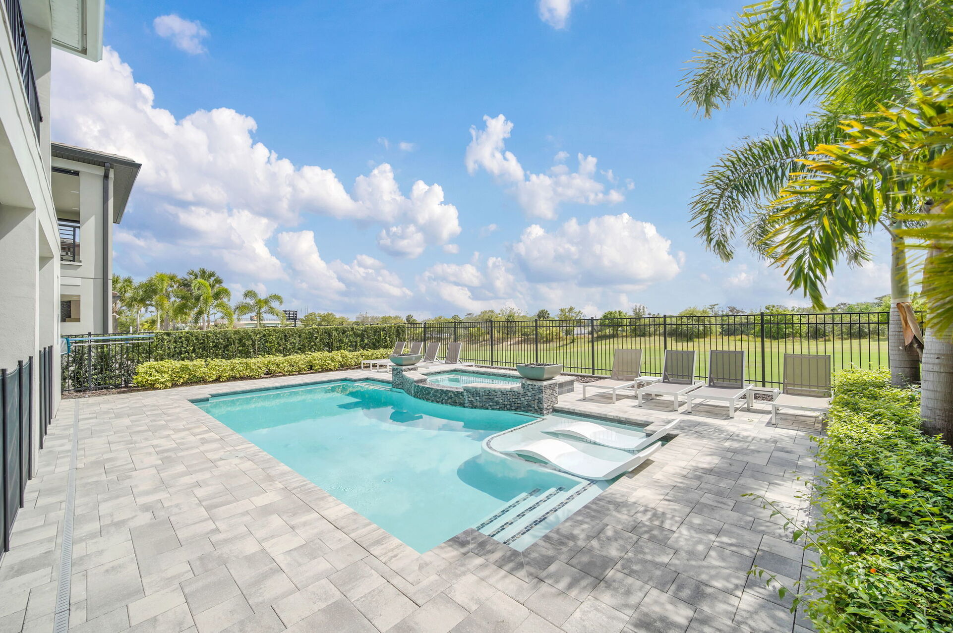 Orlando Dream Home: 6 Bedrooms,6583