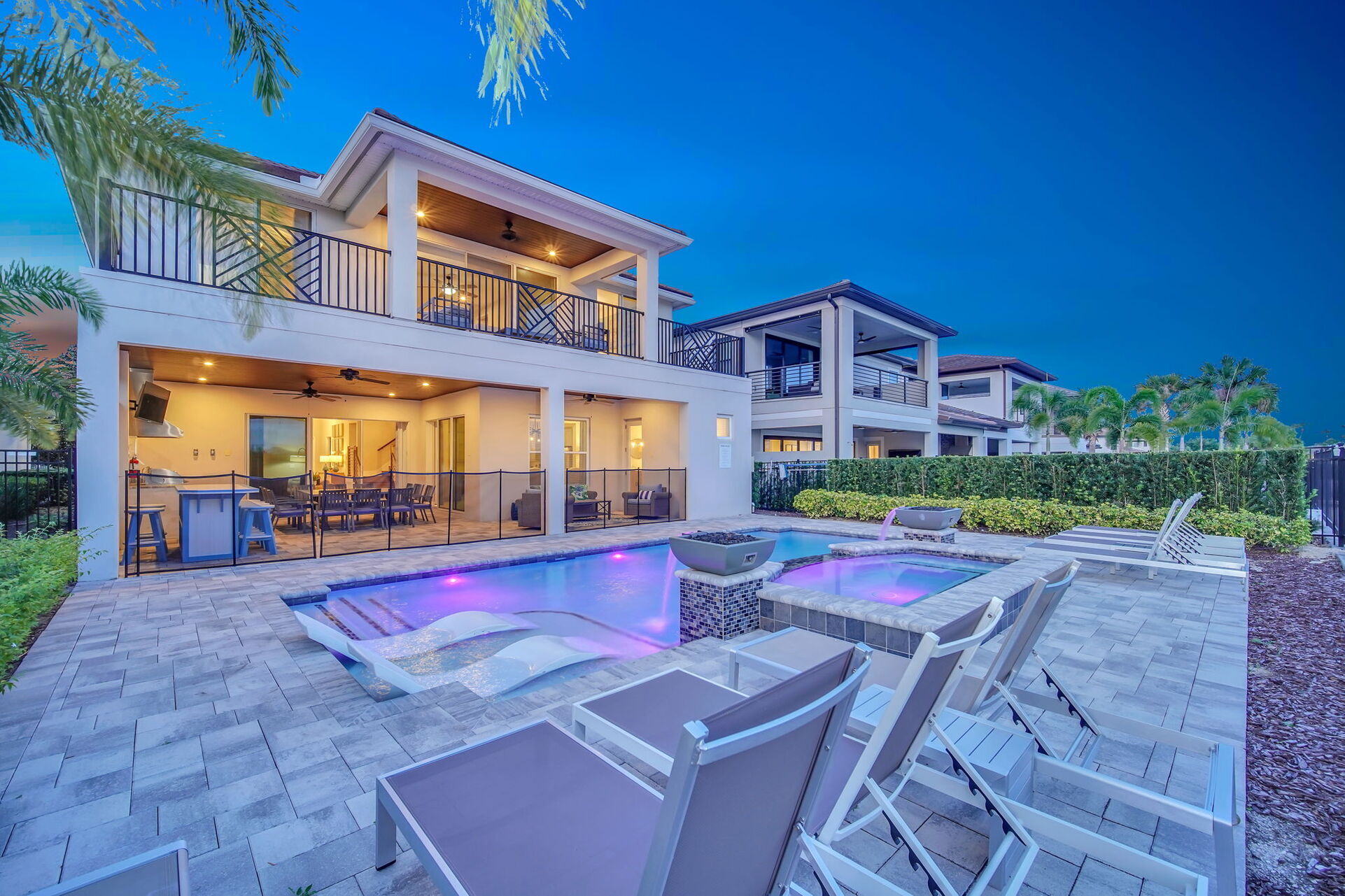 Orlando Dream Home: 6 Bedrooms,6583