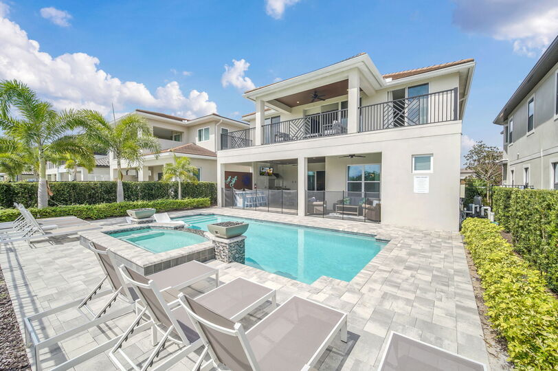 Orlando Dream Home: 6 Bedrooms,6583
