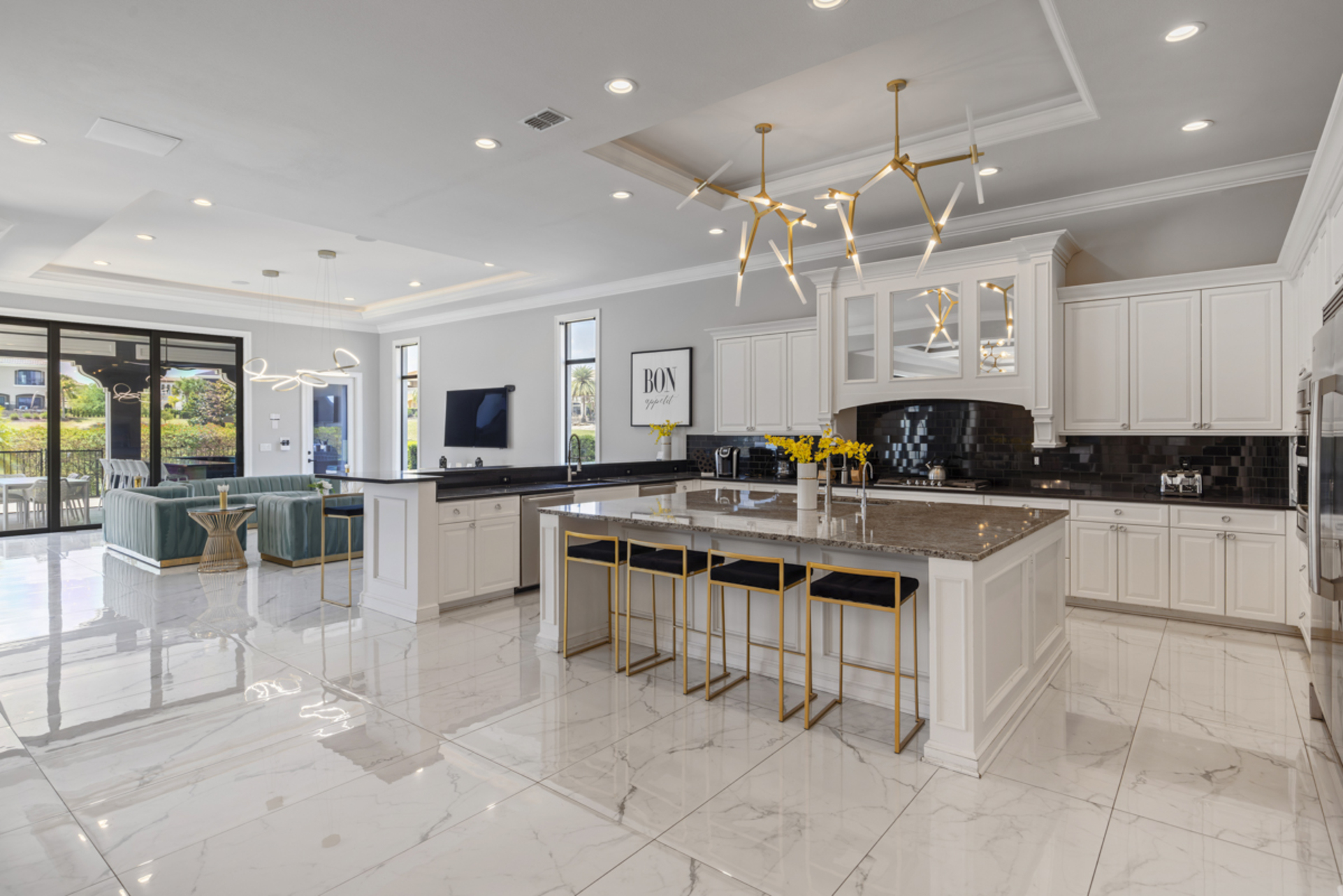 5 Star Villa Legacy Prime – A Timeless Luxury Retreat