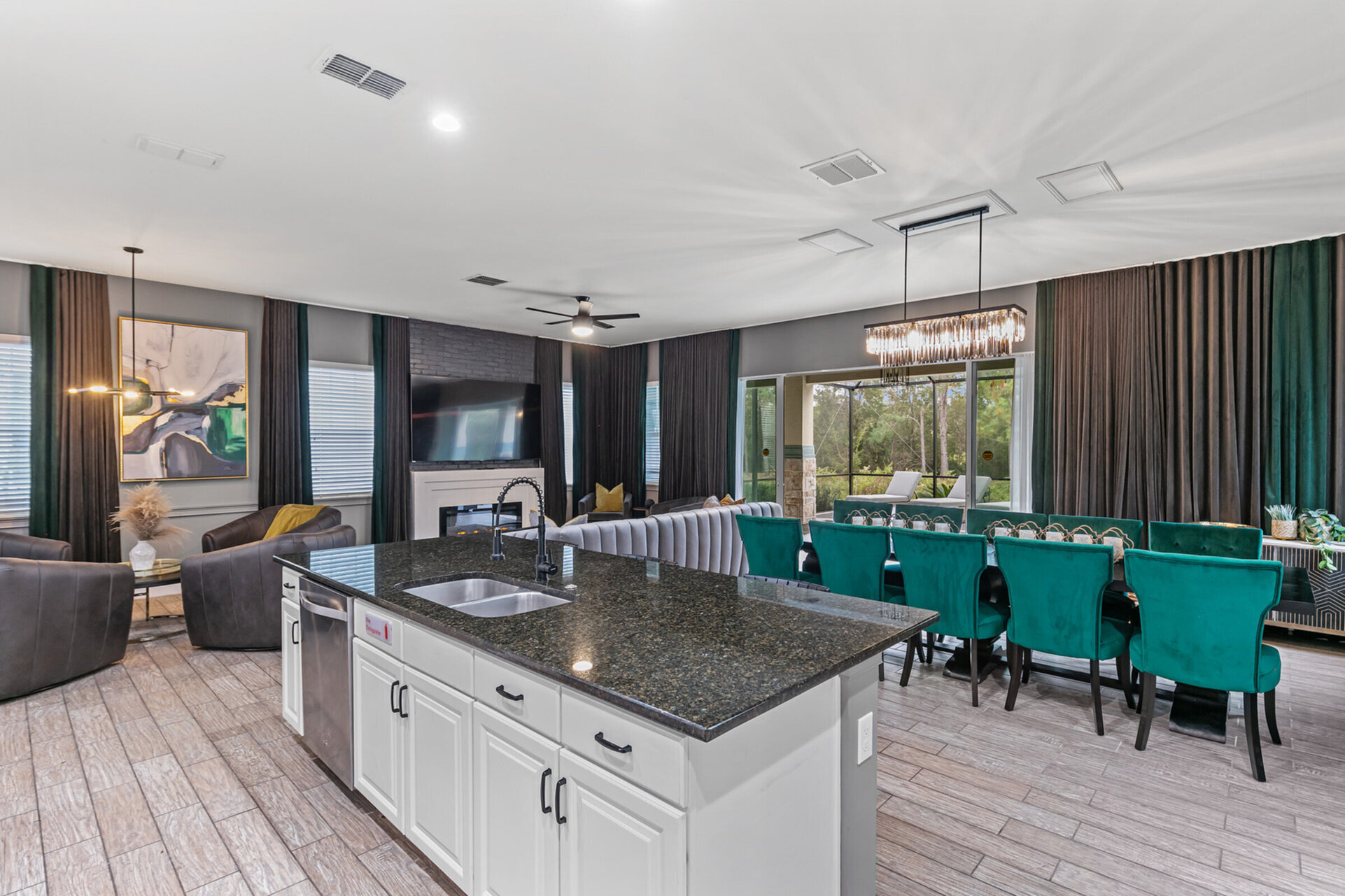 Magical 6 Bed Haven in Orlando,6587