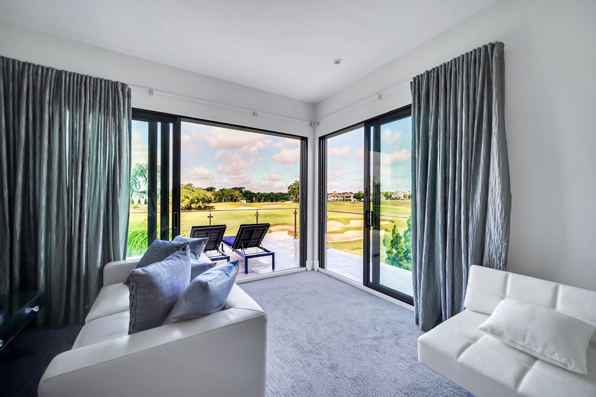5 Star Villa Eminence – A Lofty & Refined Retreat