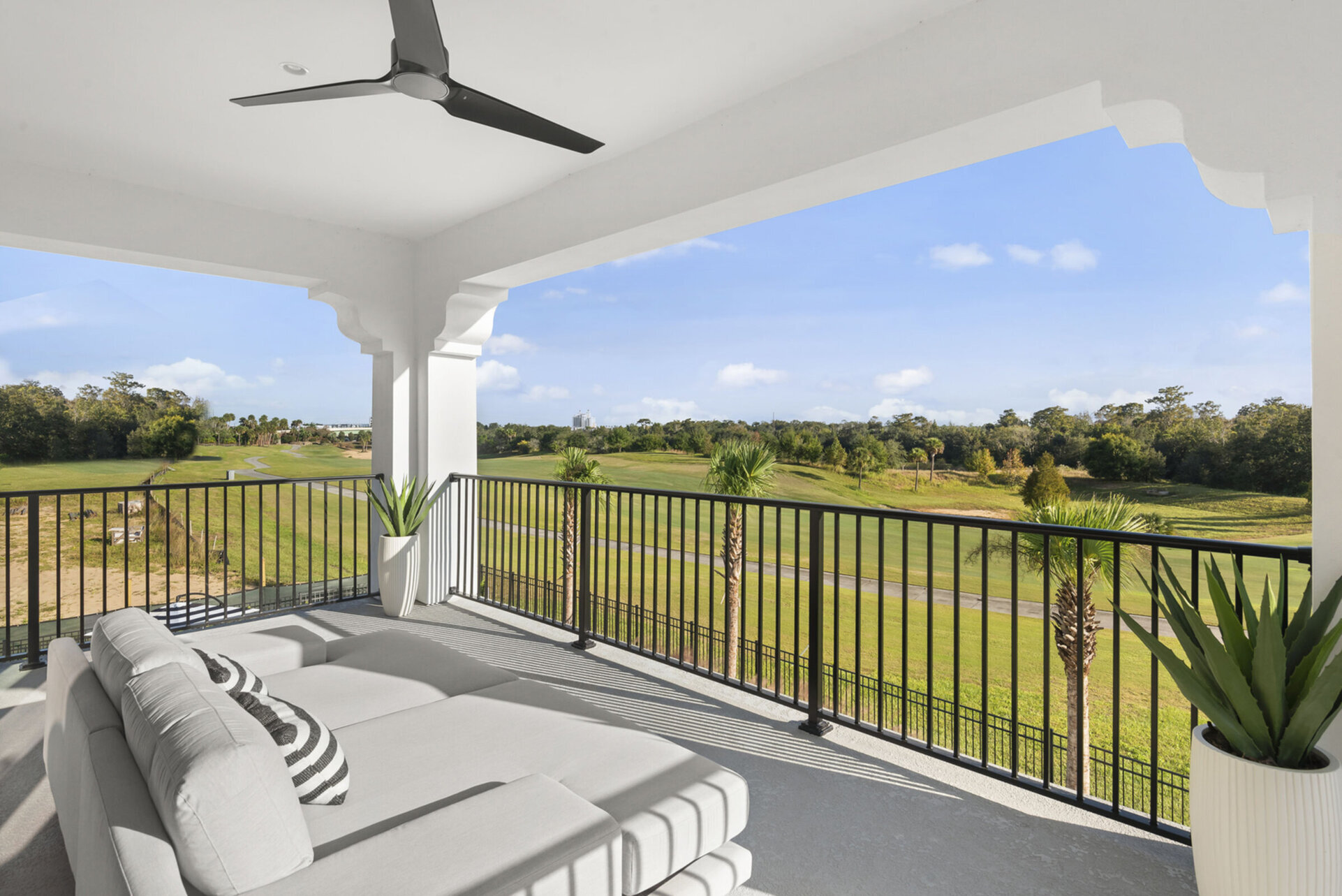 5 Star Villa Virtuoso – A Refined Luxury Haven