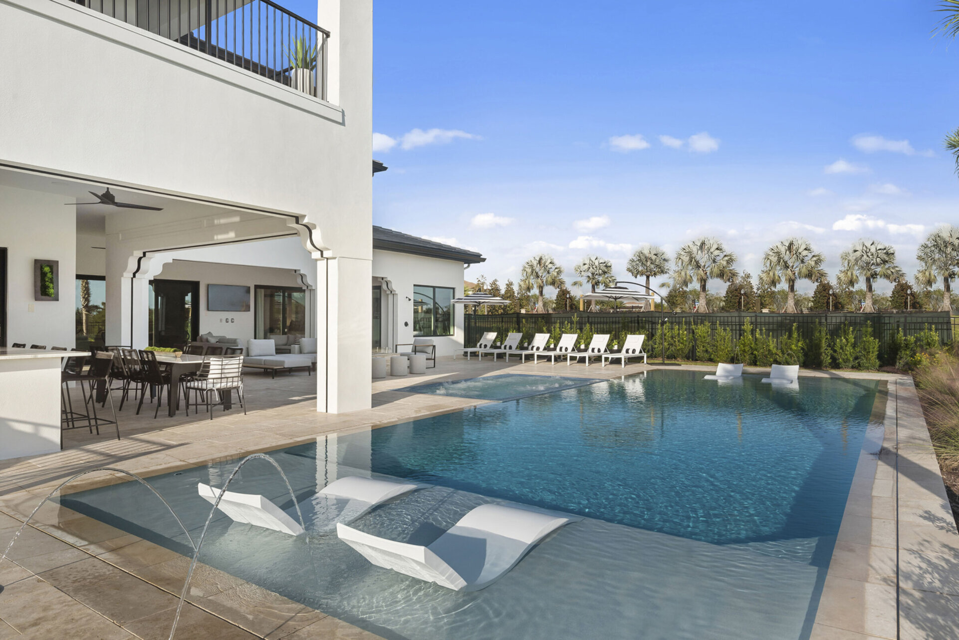 5 Star Villa Virtuoso – A Refined Luxury Haven