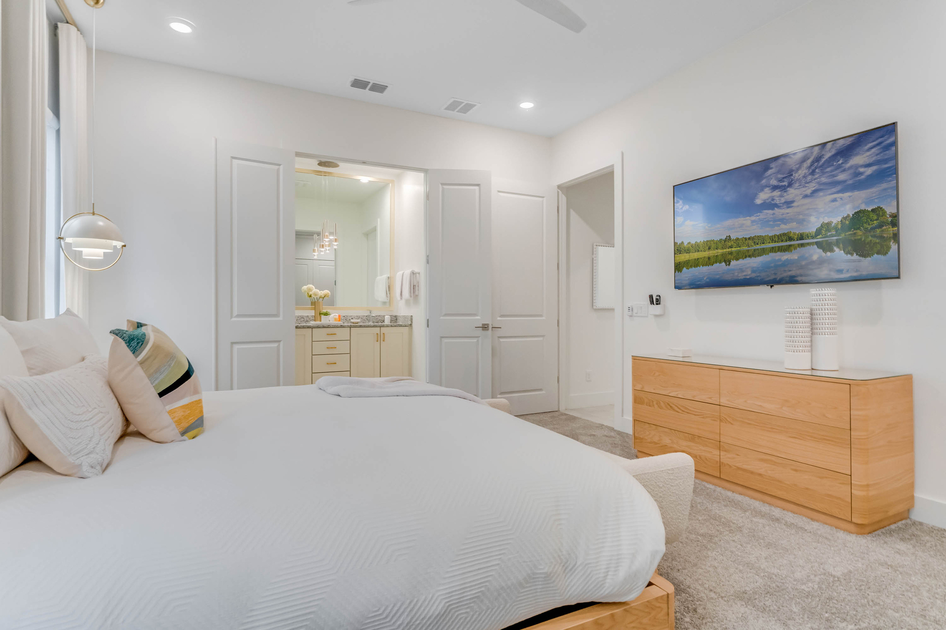 5 Star Villa Halo – An Aura of Pure Refinement