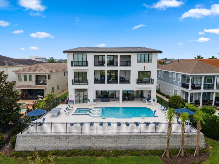 5 Star Villa Valor – A Bold Prestige Residence