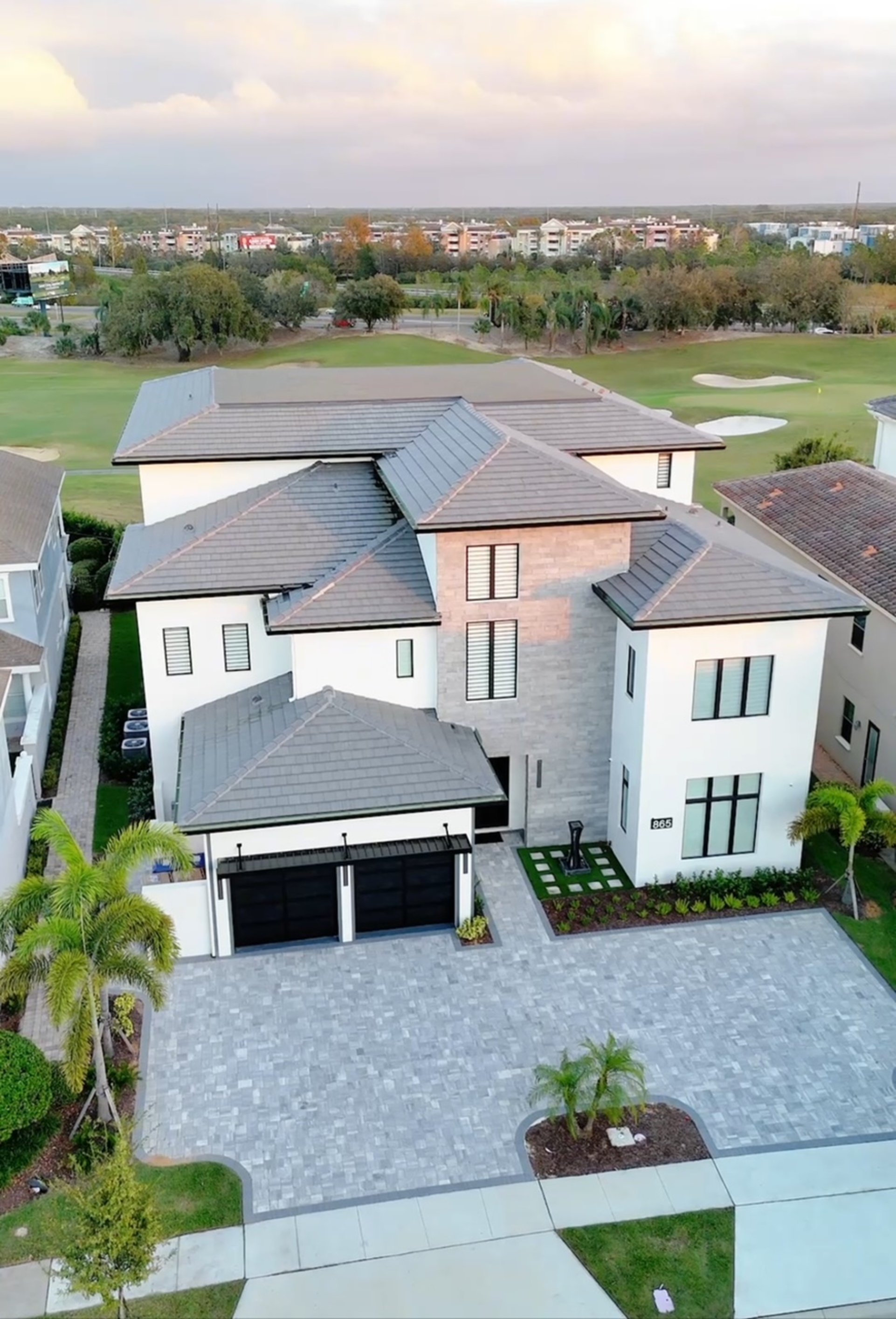 5 Star Villa Valor – A Bold Prestige Residence
