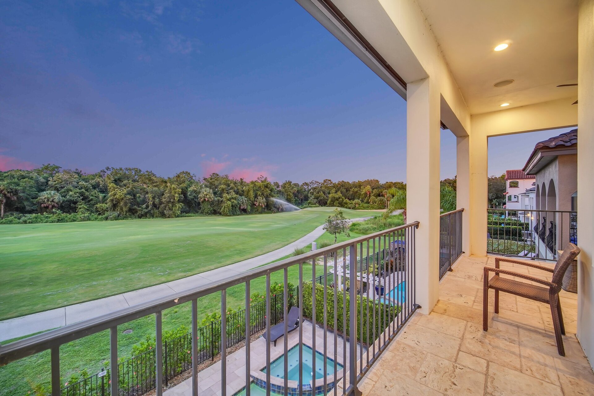 Elegant Oasis: 5 Bed Villa in Orlando,6633