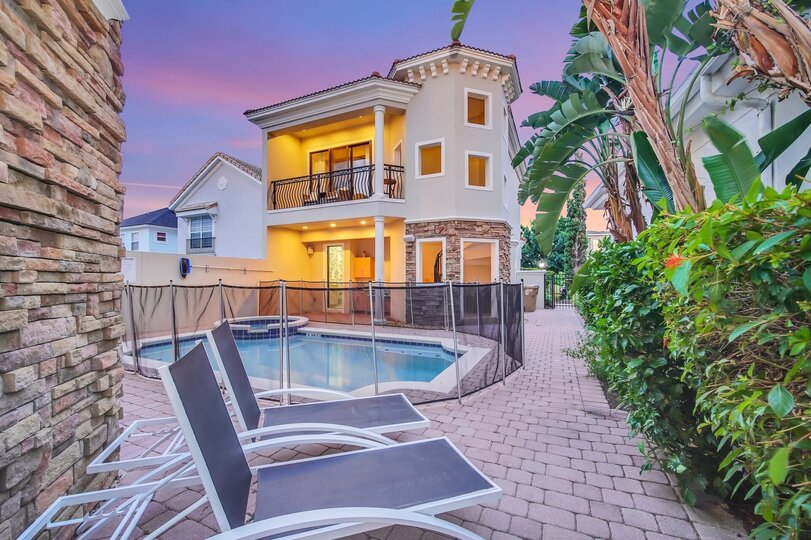 Spacious Orlando Retreat, Orlando Villa 6638