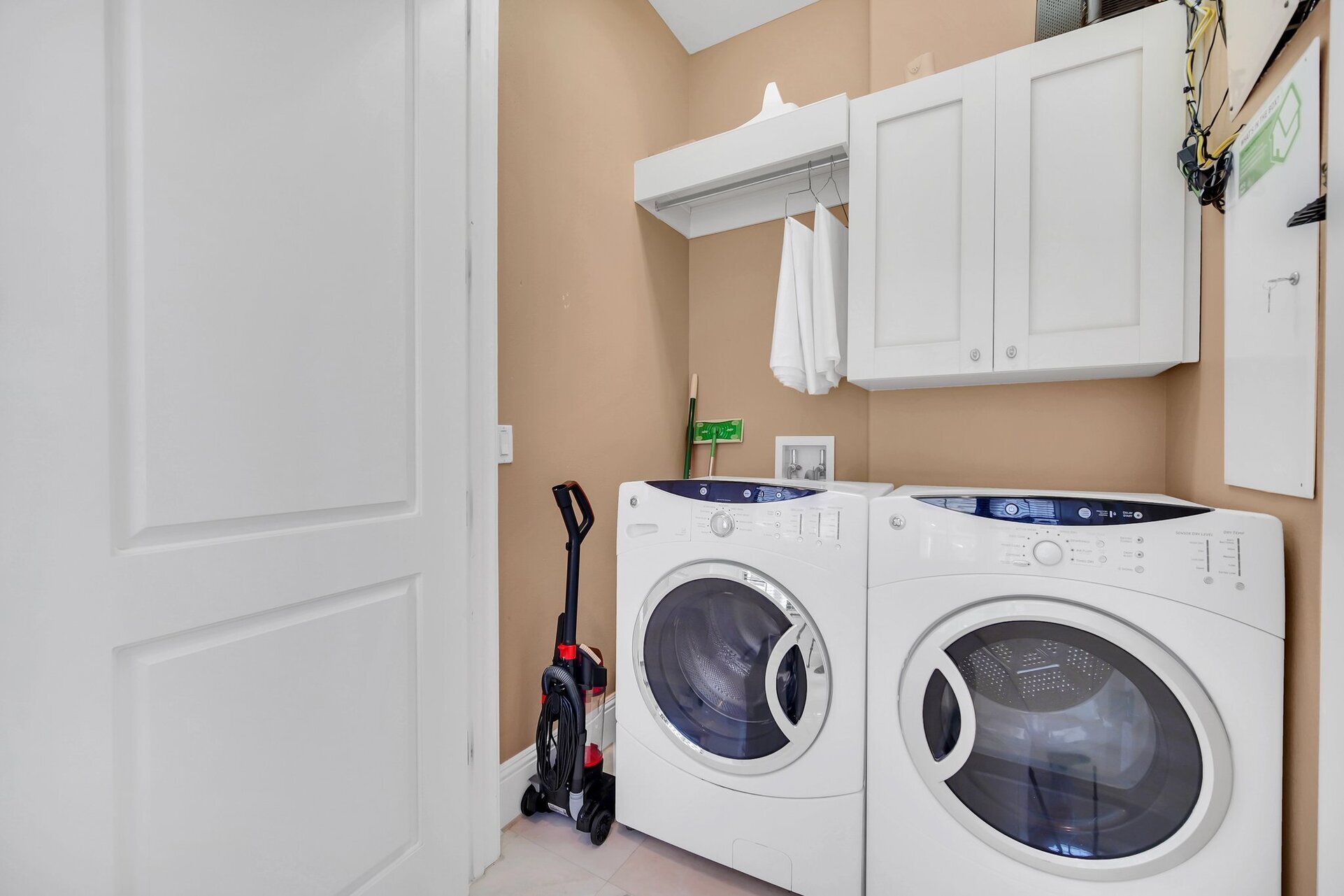 Spacious Orlando Retreat, Orlando Villa 6638
