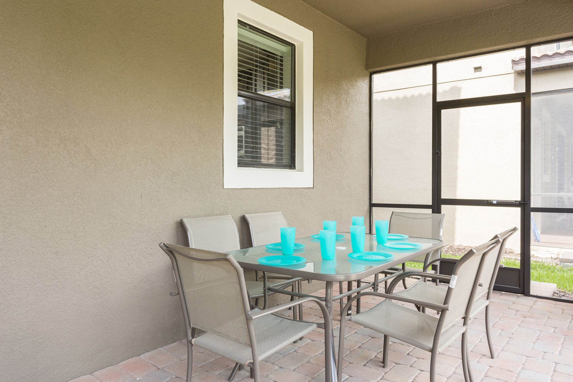 With two outdoor tables seating 6 each, 12 guests can enjoy outdoor meals together