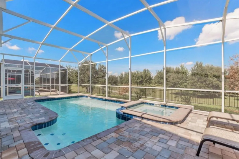 Lounge in the Florida sun and enjoy your relaxing days after the parks