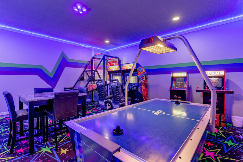 Luxurious Orlando Villa with 7 Bedrooms,6666