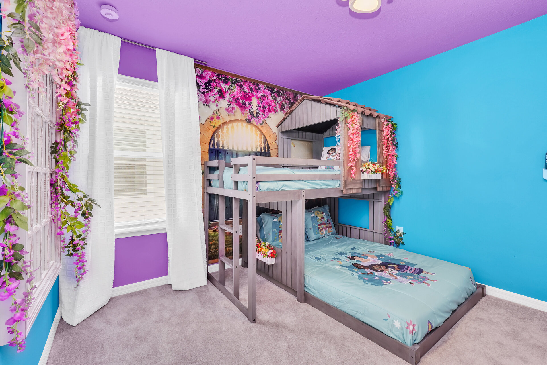 Luxurious 10 Bedroom Villa in Orlando,6667