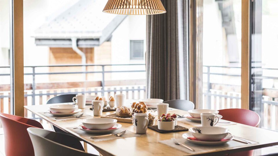 Indulge in Alpine Opulence: Luxurious Escape with Unmatched Elegance