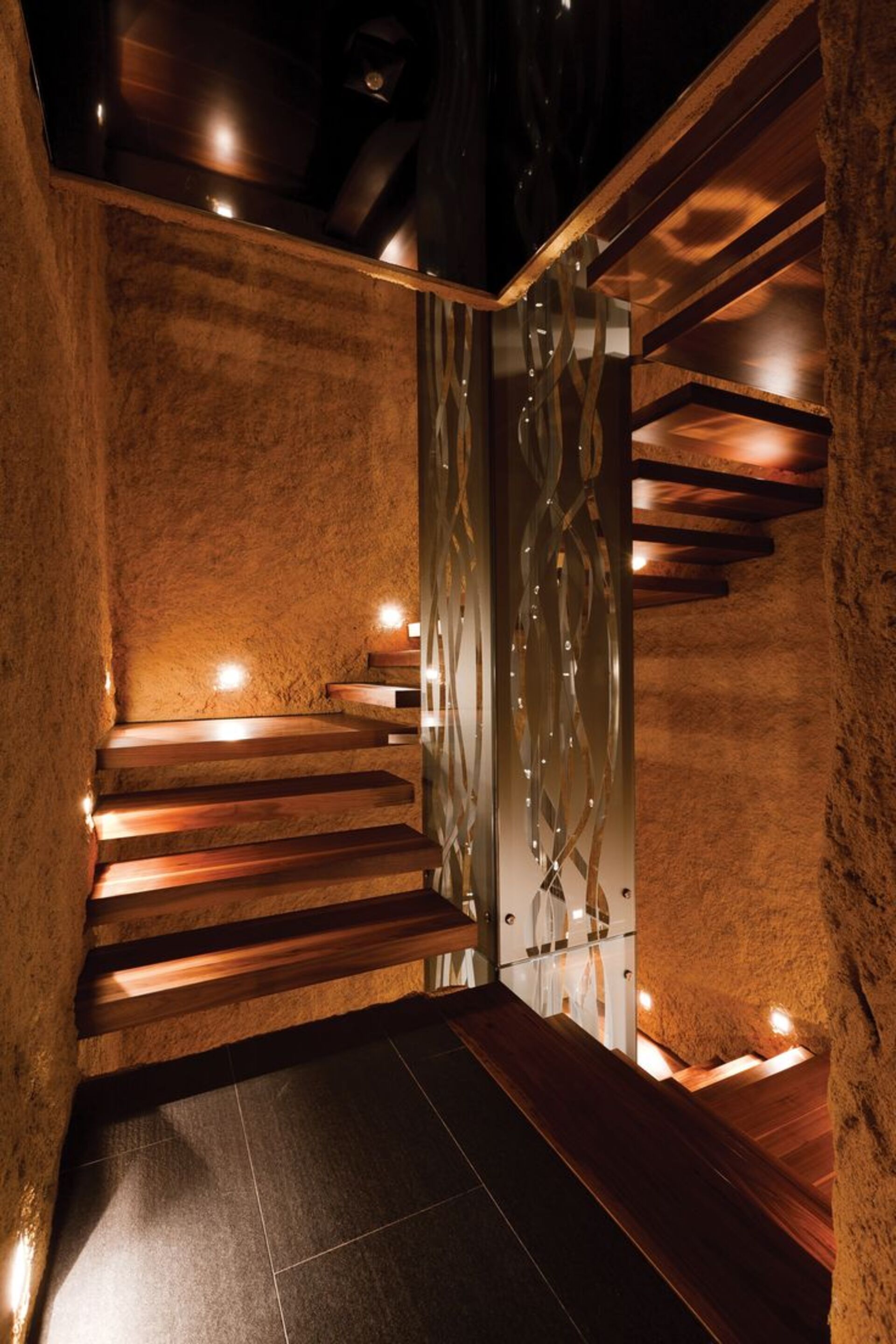 Matterhorn Views & Alpine Elegance, Luxury Valais Chalet 1407