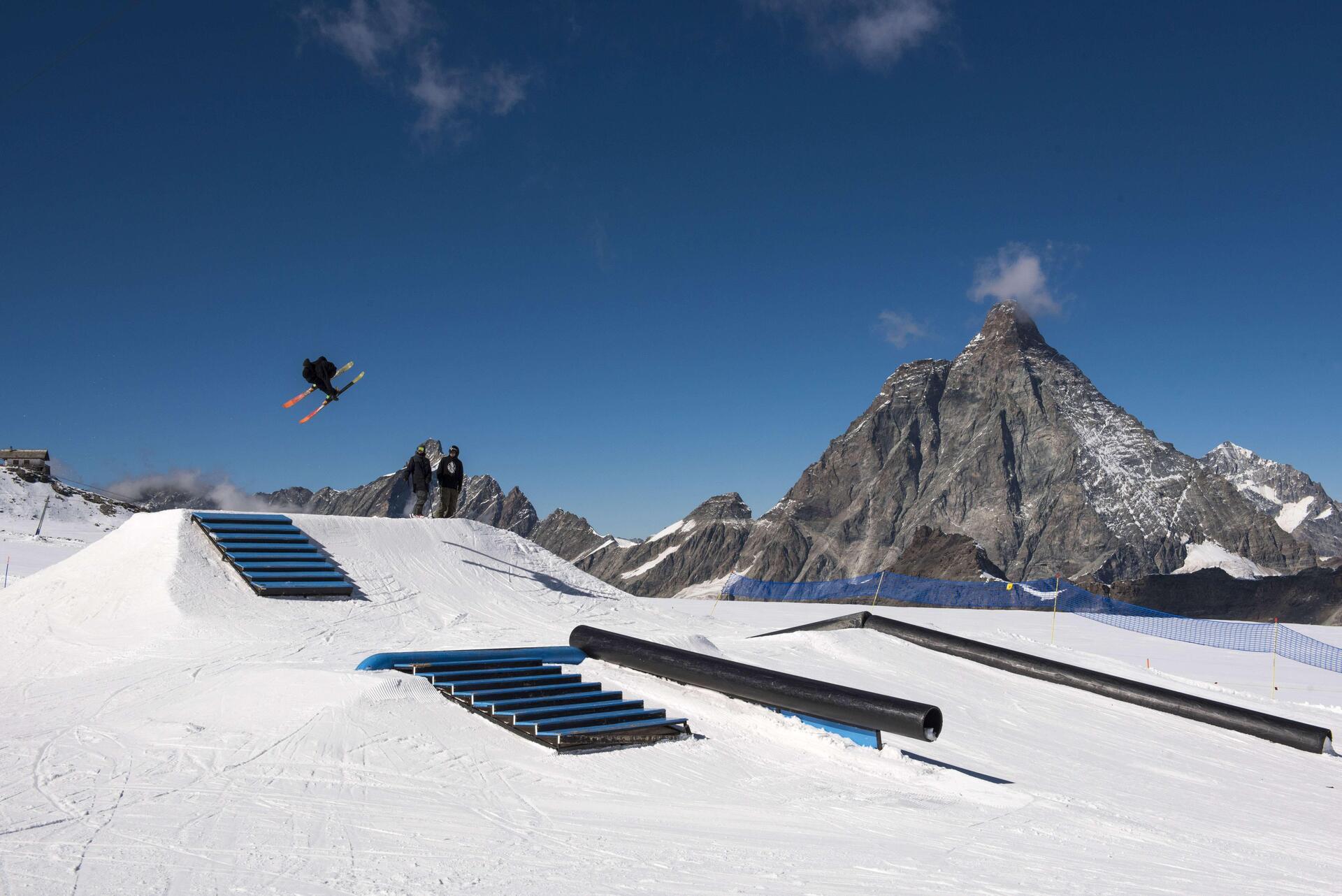 Matterhorn Views & Alpine Elegance, Luxury Valais Chalet 1407