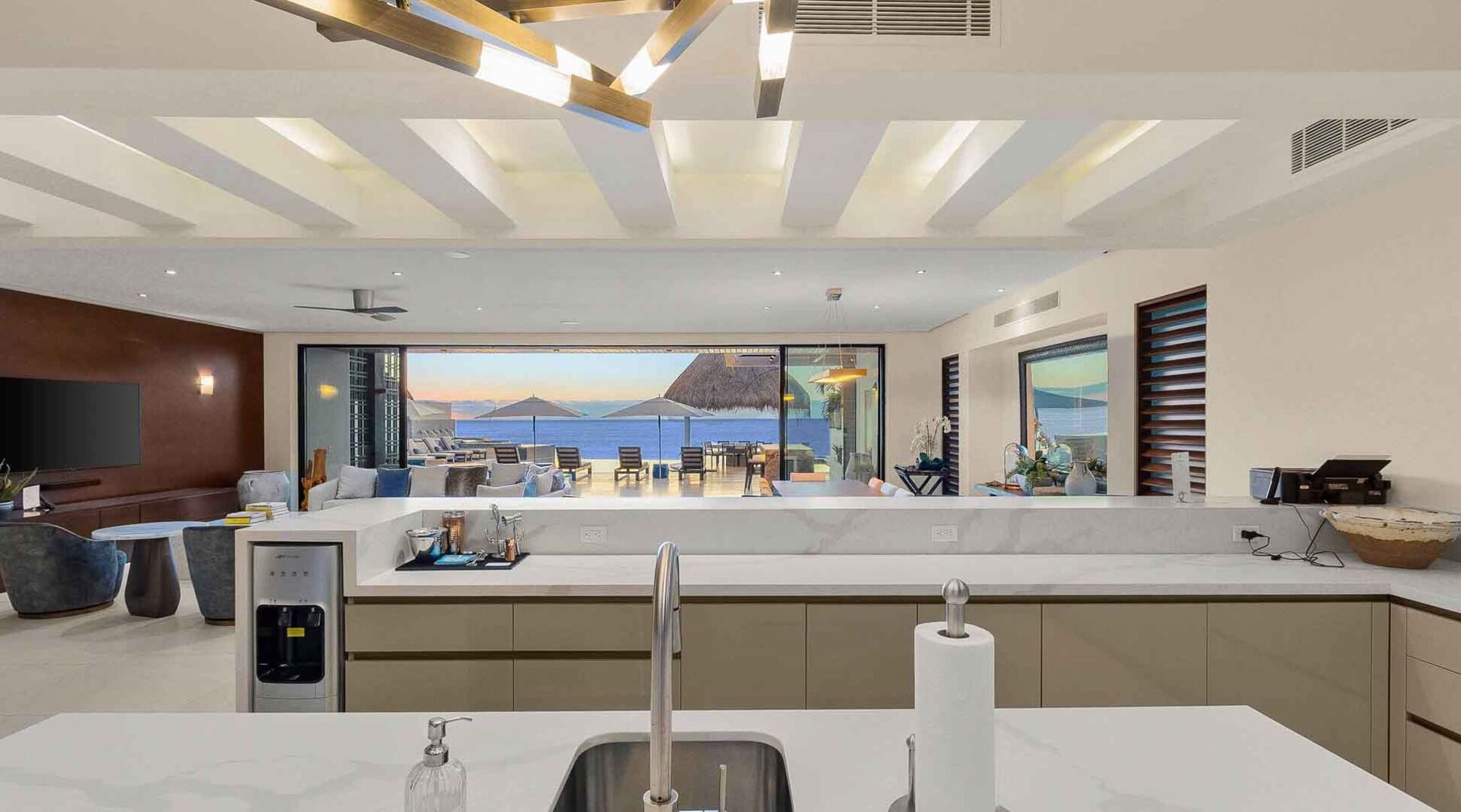 5 Star Villa Cabo San José 1060 - Refined Beachfront Escape