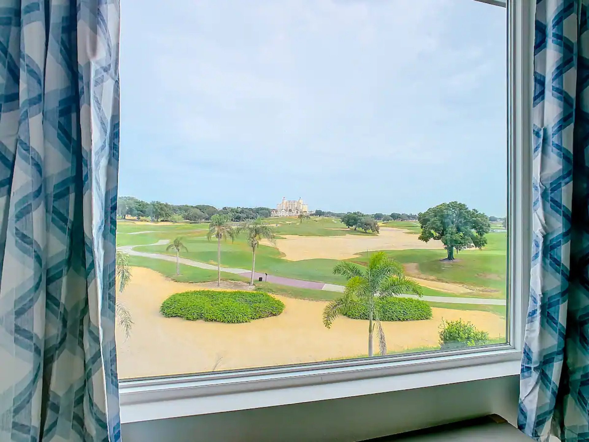 5 Star Villa Lucentia – Radiance in Every Moment