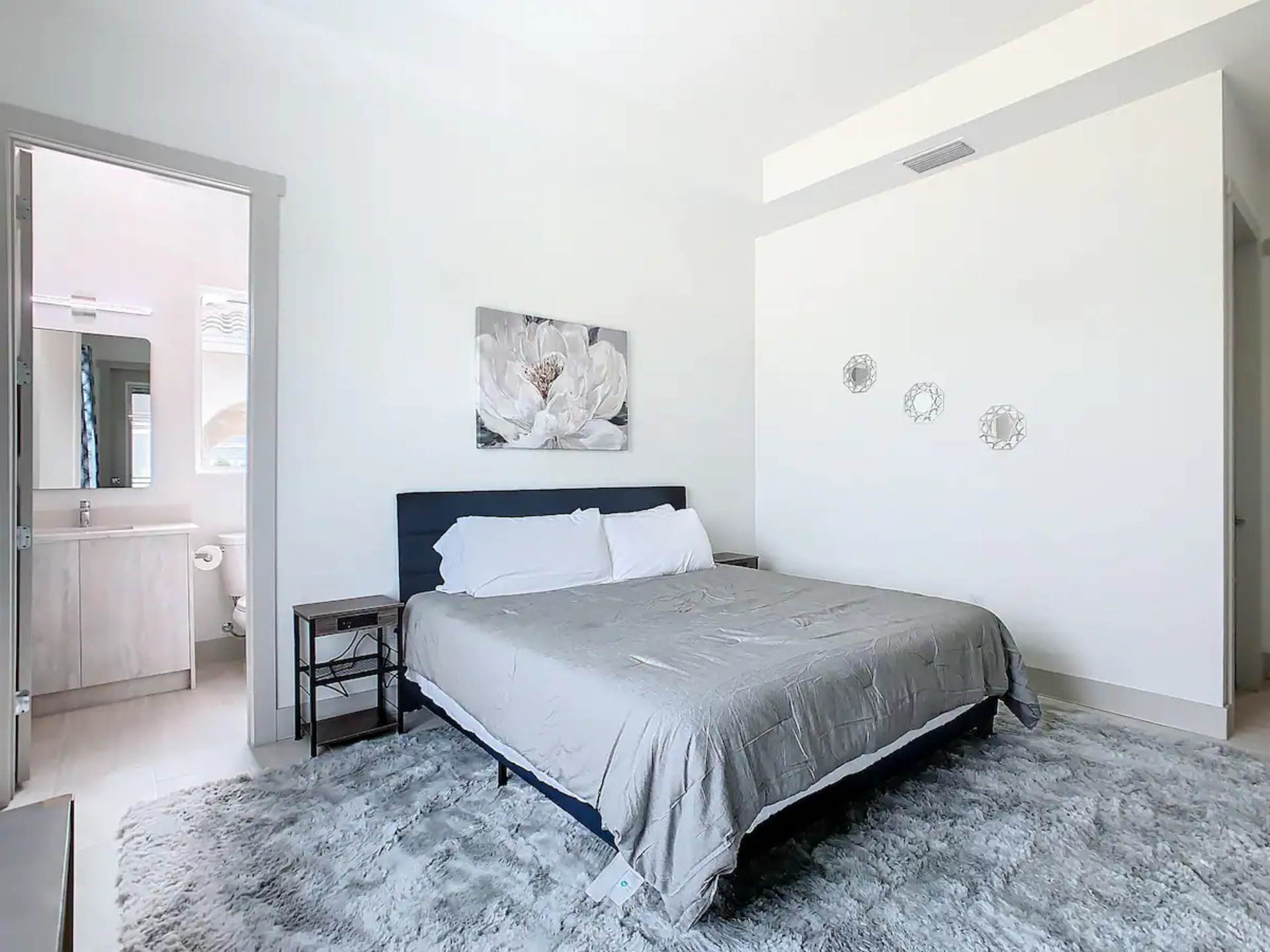 5 Star Villa Lucentia – Radiance in Every Moment