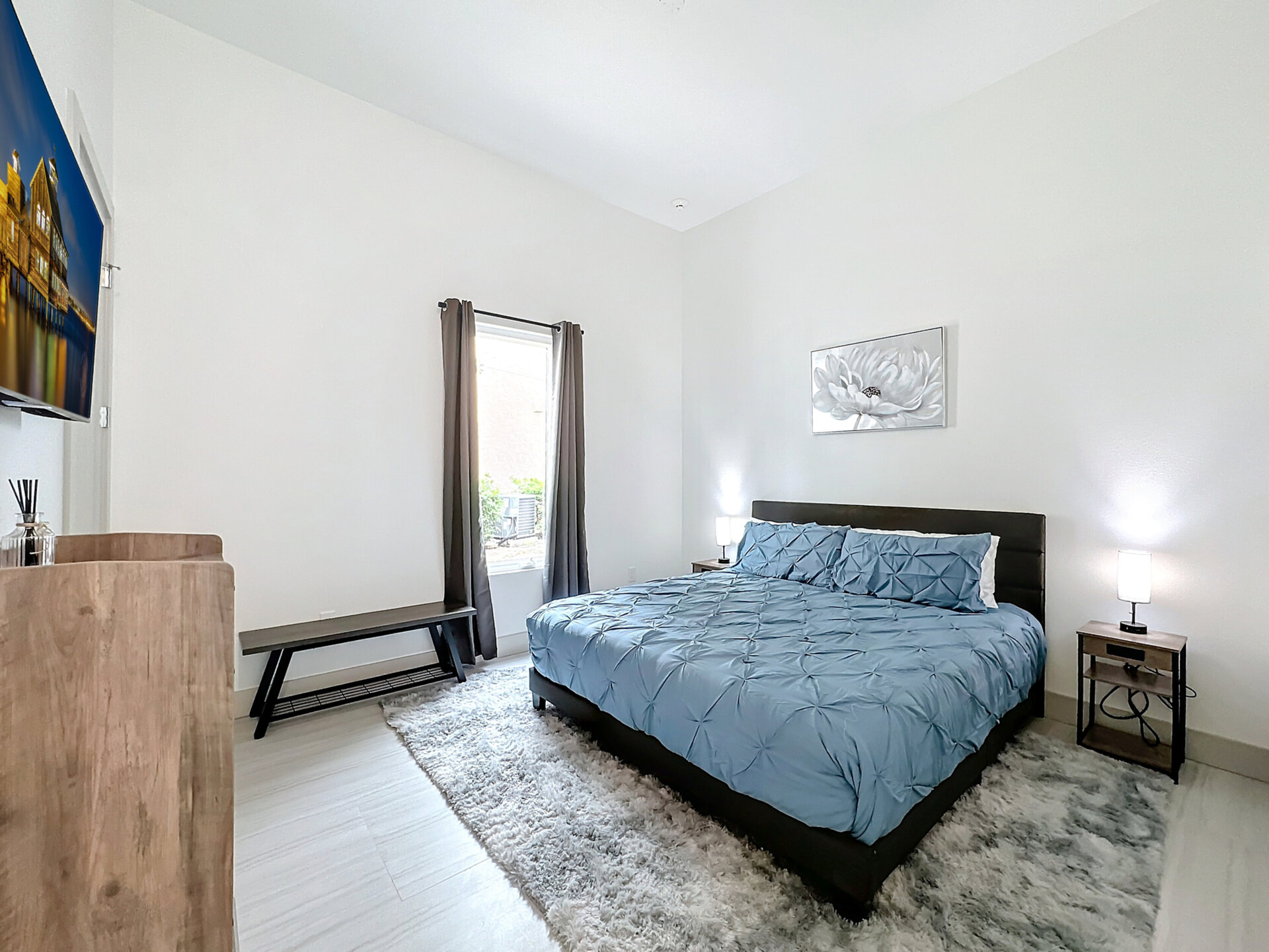 5 Star Villa Opulentia – A Golden Luxury Residence