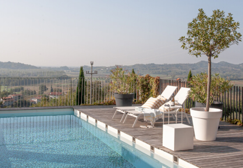 Escape to Paradise: Your Private Pool Awaits, Alma, Dobrovo v Brdih, Slovenia