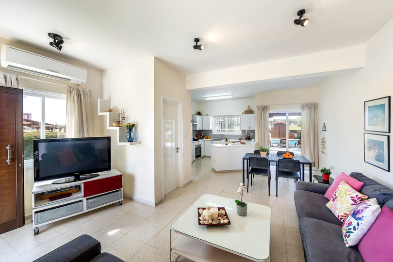 Stunning 4 Bedroom Villa in Ayia Napa Oasis, 1391