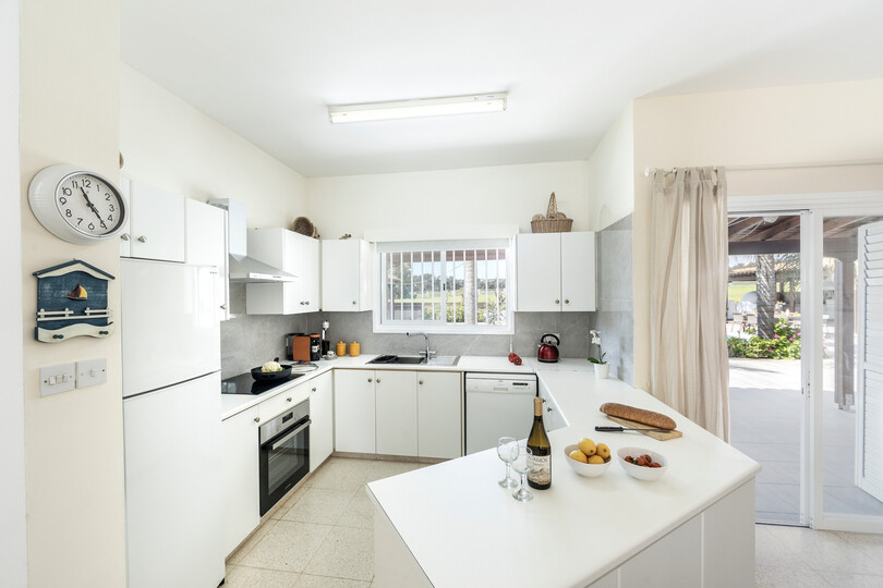 Stunning 4 Bedroom Villa in Ayia Napa Oasis, 1391
