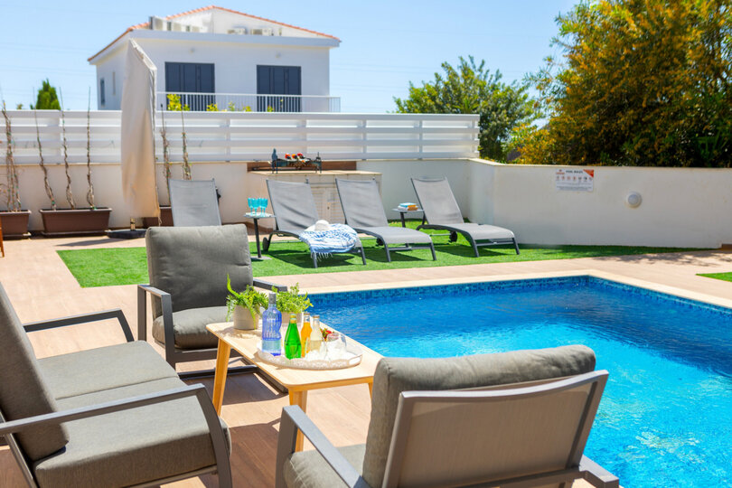 Ayia Napa Sanctuary: Beautiful 4 BR Villa, 1393