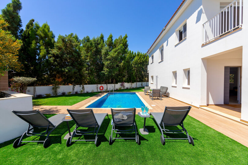Ayia Napa Sanctuary: Beautiful 4 BR Villa, 1393