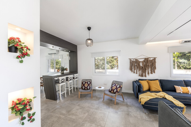 Ayia Napa Sanctuary: Beautiful 4 BR Villa, 1393