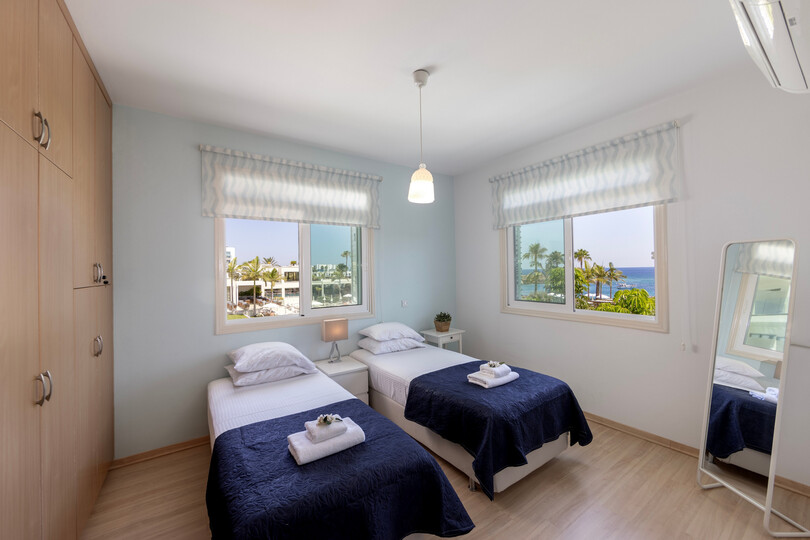 Tranquil Retreat: 3 Bedroom Villa in Protaras, 1721