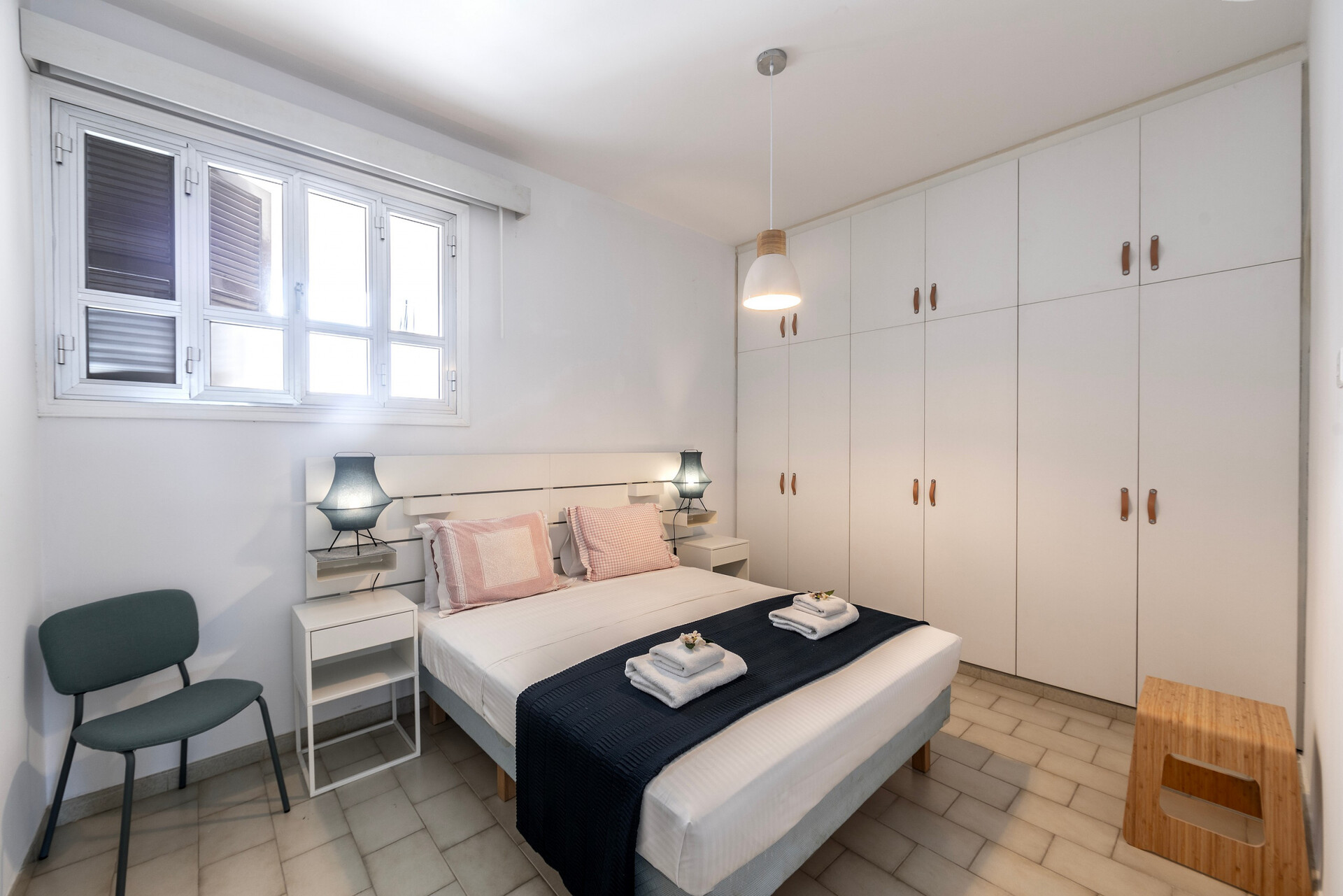 Modern H2O Suite near Ayia Triada Beach