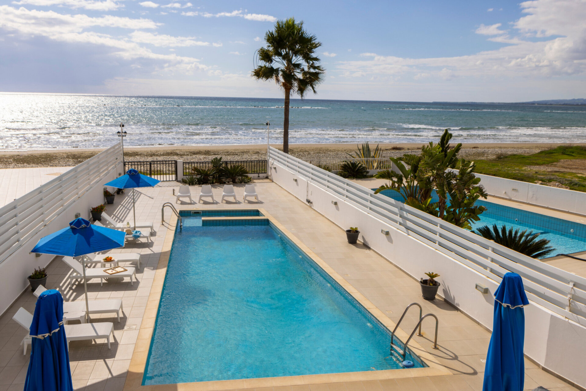 Perivolia Paradise: 4 Bedroom Villa for Sale, 1403