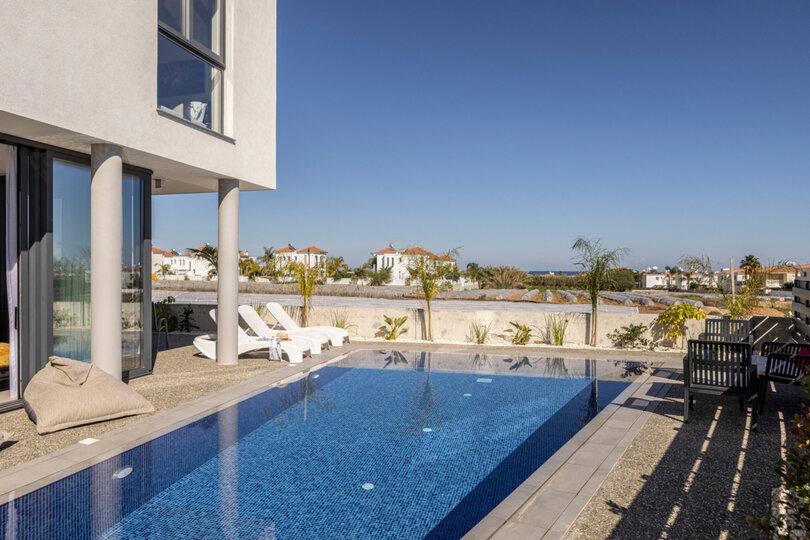 Charming Villa Retreat in Paralimni 1588