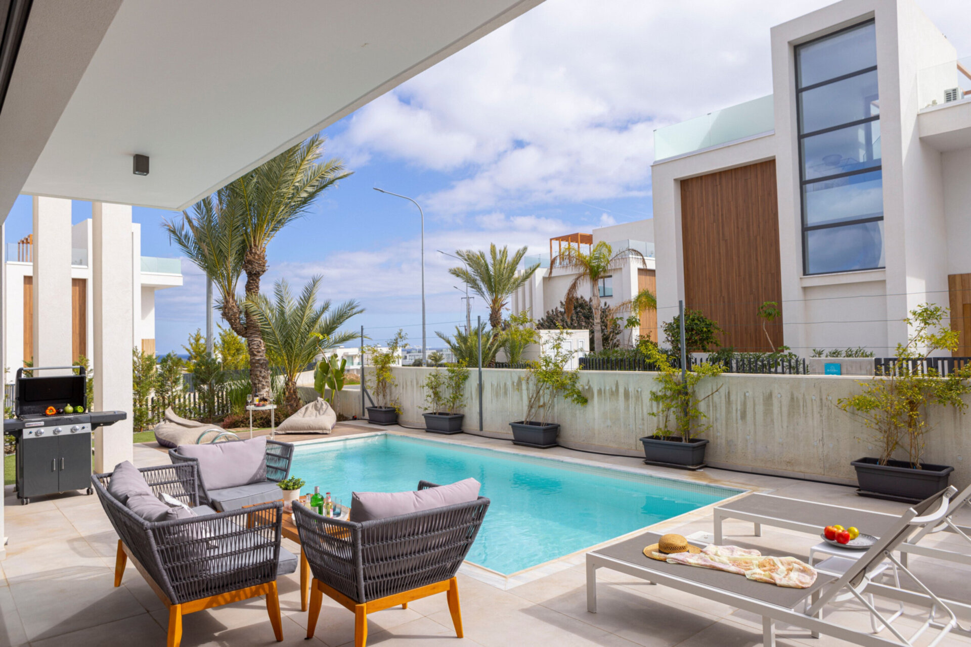 Charming 3 Bedroom Villa in Paralimni City, 1589