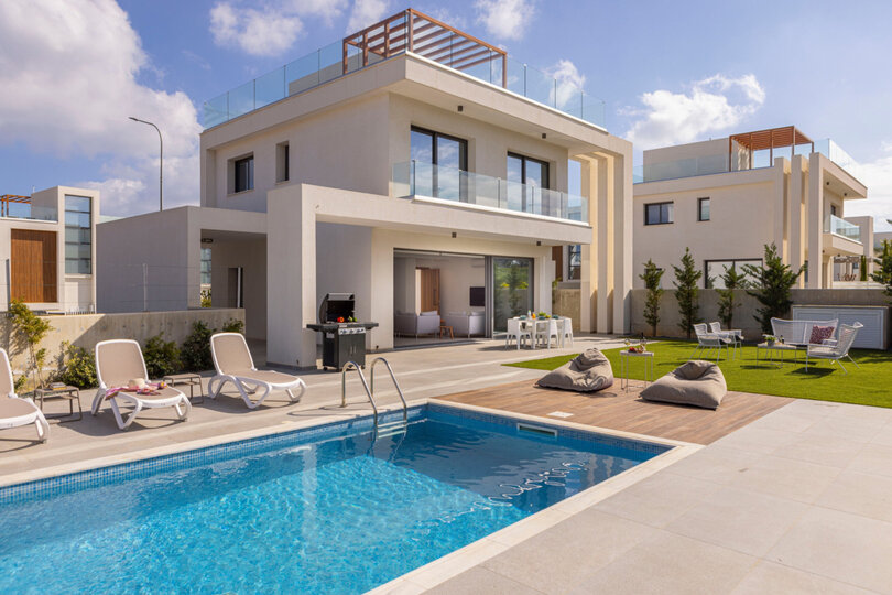 Cozy Family Home in Paralimni with Modern Design, 1590, Paralimni, Cyprus