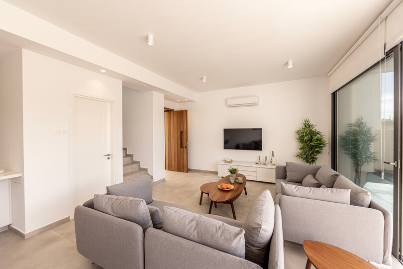 Cozy Family Home in Paralimni with Modern Design, 1590