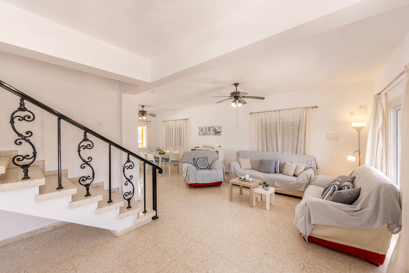 Charming 3 Bedroom Villa in Sotira with Pool, 1338