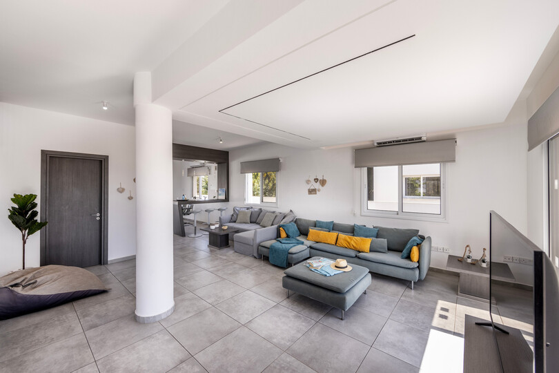 Elegant Ayia Napa Villa with Private Garden, 1395
