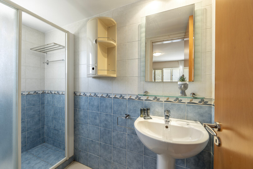 Cozy Villa with 3 Bedrooms in Larnaka 1000