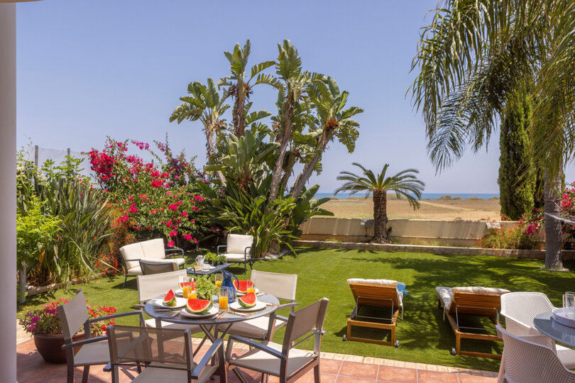 Cozy Villa with 3 Bedrooms in Larnaka 1000