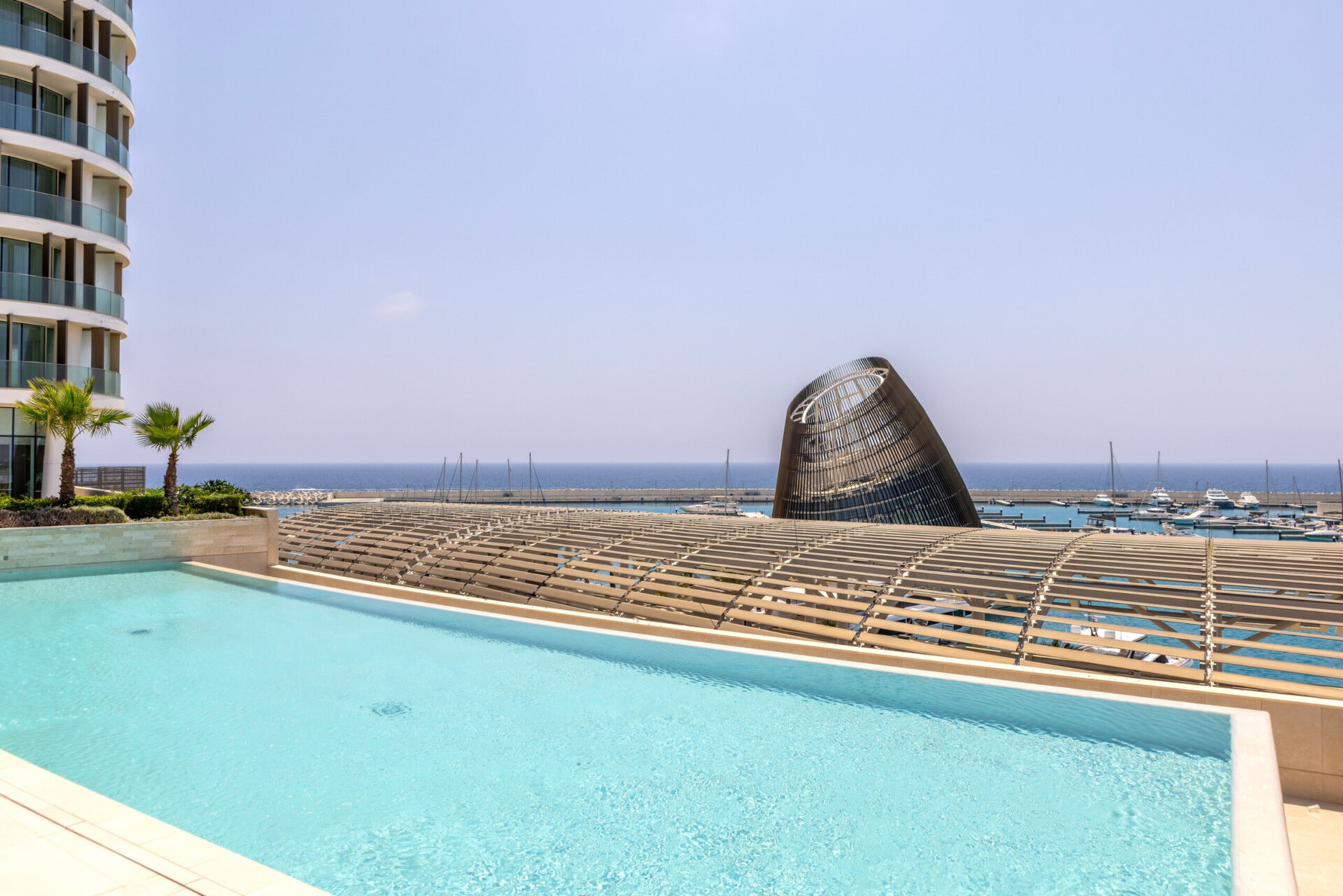 Secluded 3 Bedroom Oasis in City, 1007