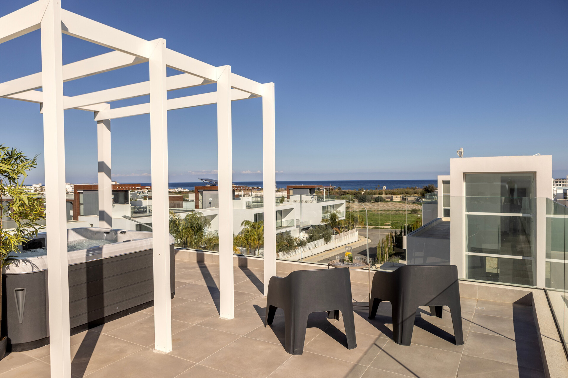 Tranquil Oasis: 6 Bedroom Villa in Protaras, 1727