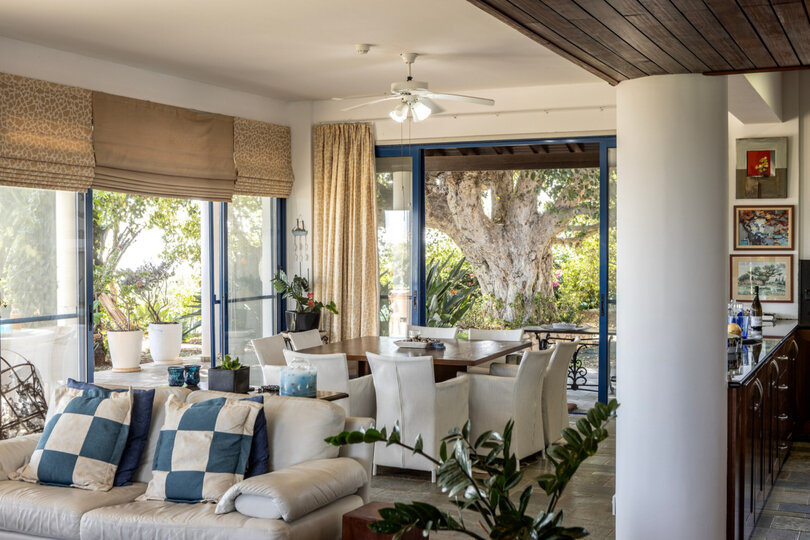 Modern 4 Bedroom Villa Oasis in Ayia Napa, 1396