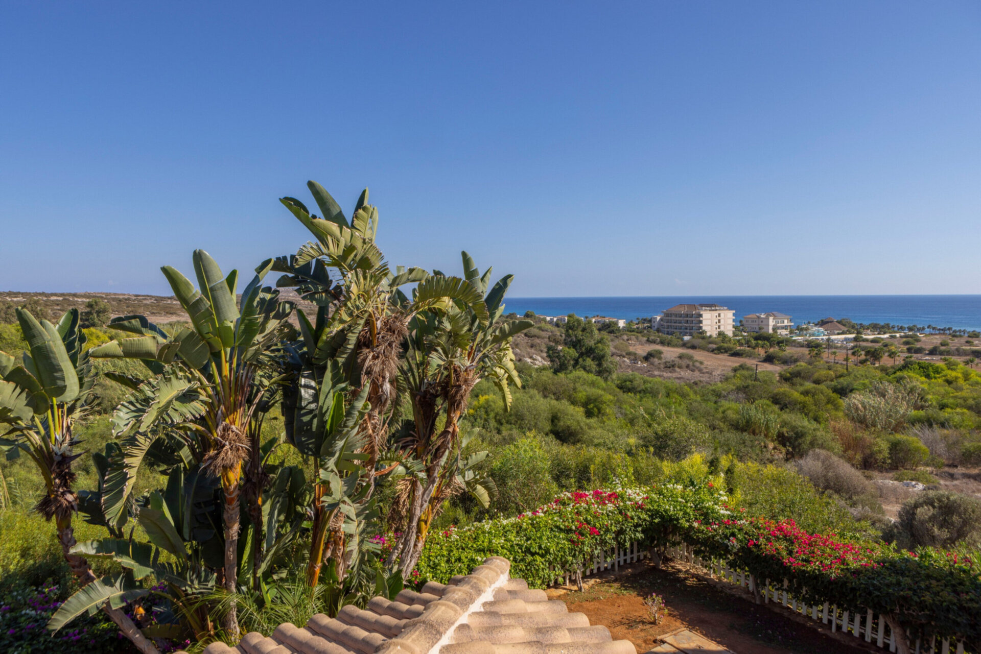 Modern 4 Bedroom Villa Oasis in Ayia Napa, 1396
