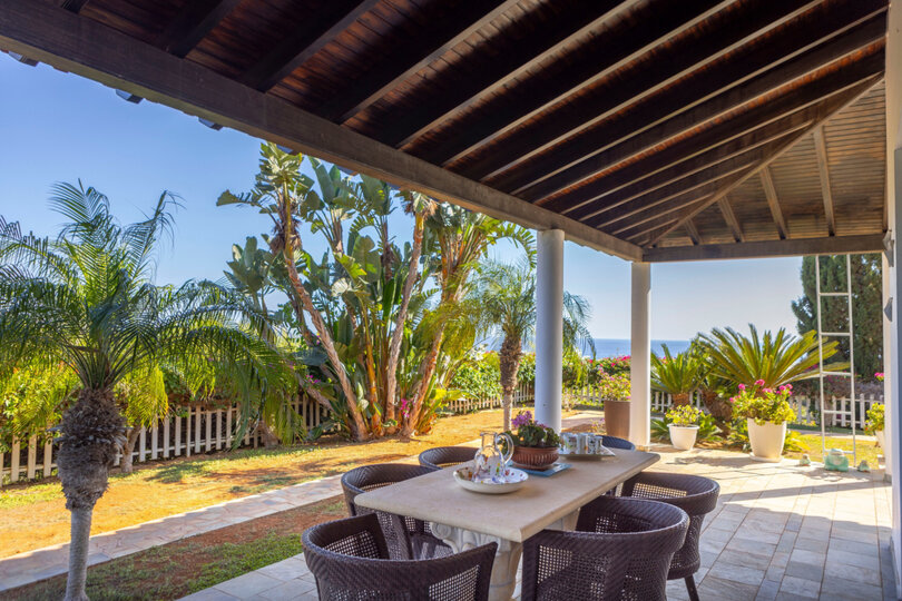 Modern 4 Bedroom Villa Oasis in Ayia Napa, 1396
