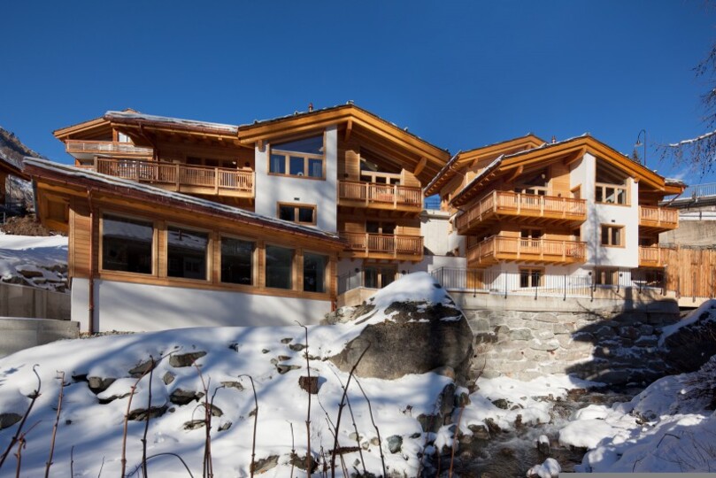 A Luxurious Alpine Escape 1203
