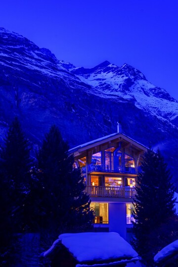 Elevated Elegance with a View of the Matterhorn, Valais Chalet 1012